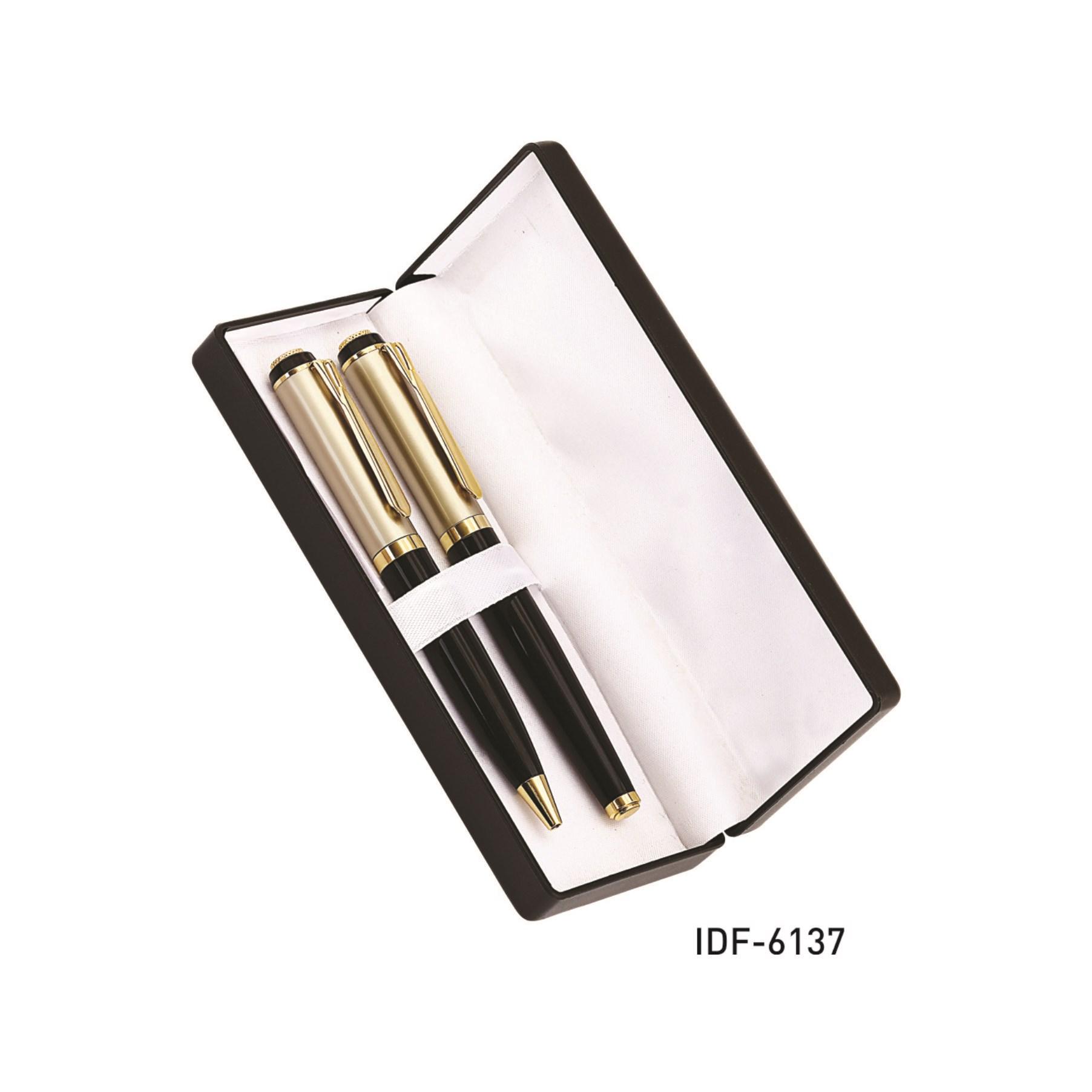 Set Of Two Black Gold Pens