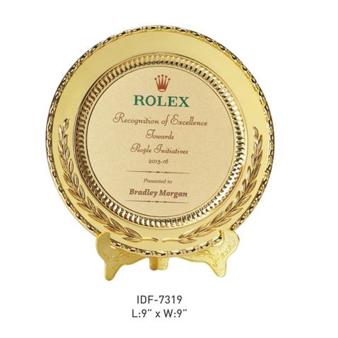 Recognition Gold Color Metal Award