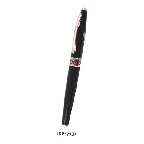 Black With Gold Boat Shape Metal Pen
